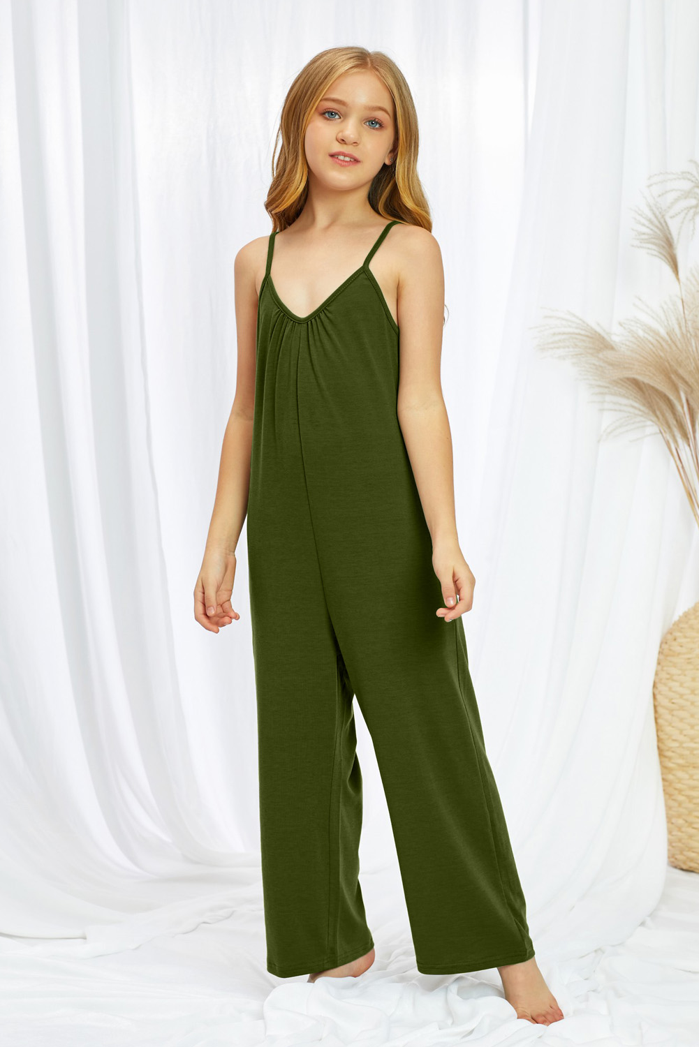 Green Spaghetti Strap Wide Leg Girl&#39;s Jumpsuit With Pocket